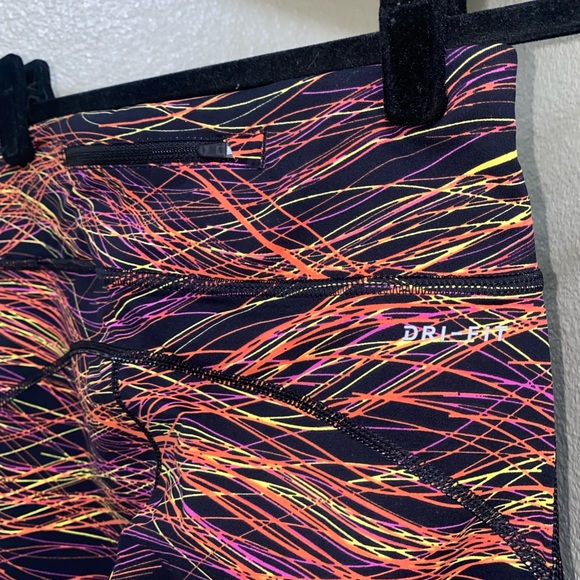 New Nike Running Dri-Fit Cropped Leggings XS - Picture 5 of 17